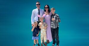 Roman Atwood Wife, Past Affairs, Net Worth, Family and Bio - celewifeinfo