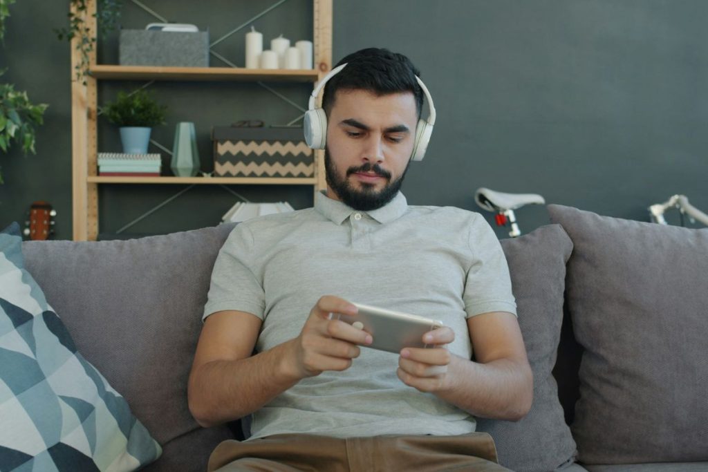 How Digital Entertainment Is Changing Audience Habits and What Matters Most